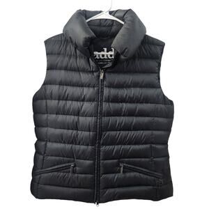 ADD Lightweight Down Hooded Vest 10 Black Cozycore Fall Casual Athlesure